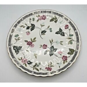 Andrea by Sadek Decorative Cake Plate Scalloped Granny Aesthetic